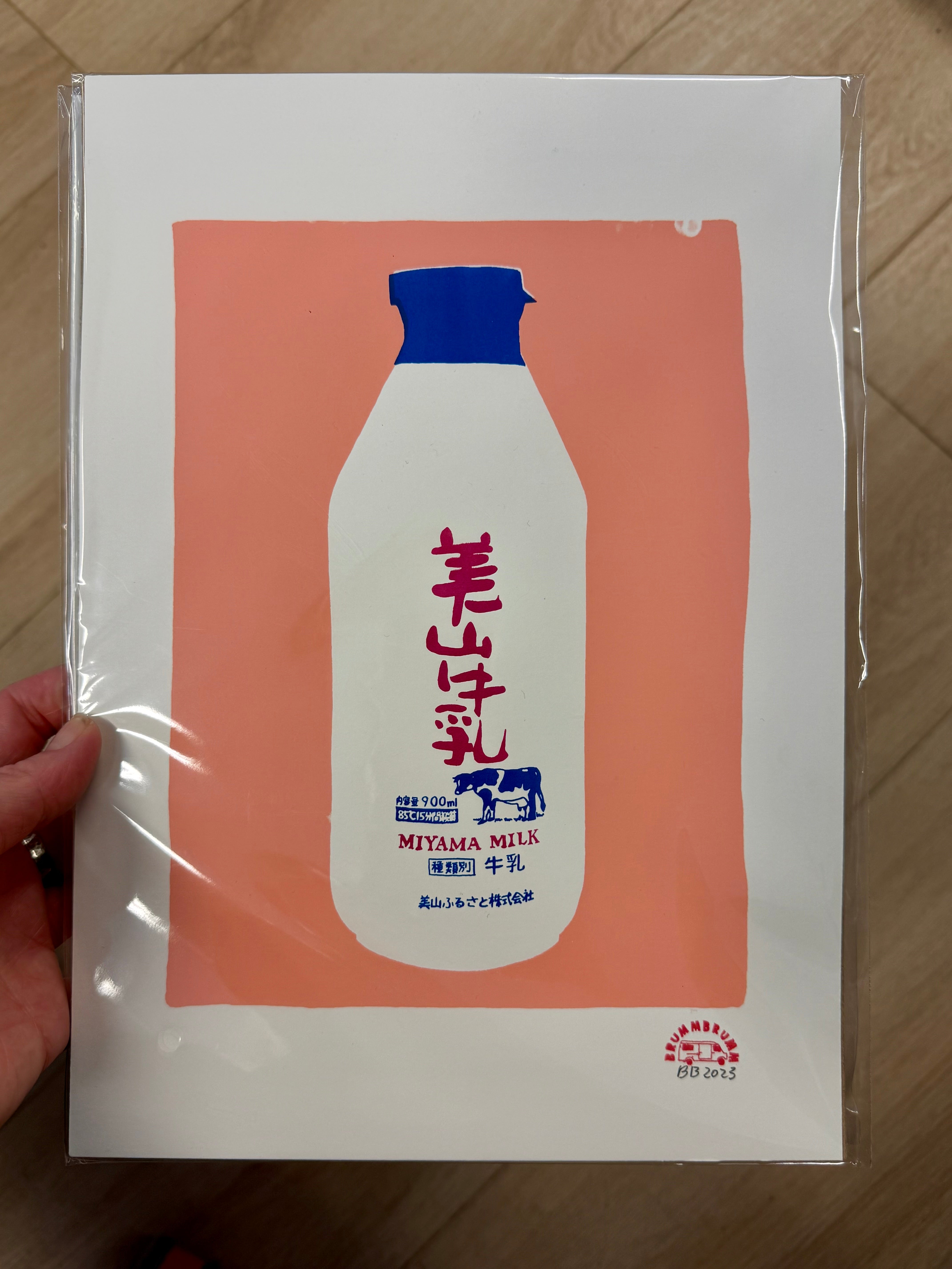 Brumm Brumm - Japönsk mjólk / JAPANESE MILK (A4)
