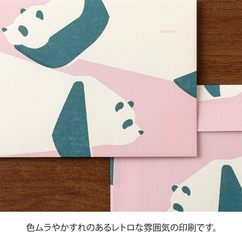 Umslög með pöndum