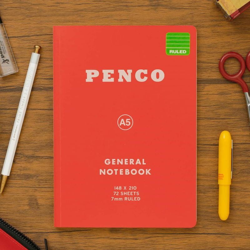 Penco PP línustrikuð glósubók (A5) Red