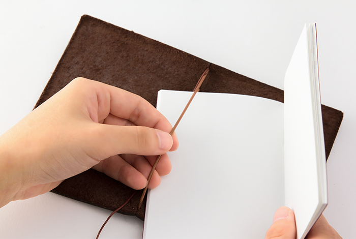 Passport Size Sett - Brown