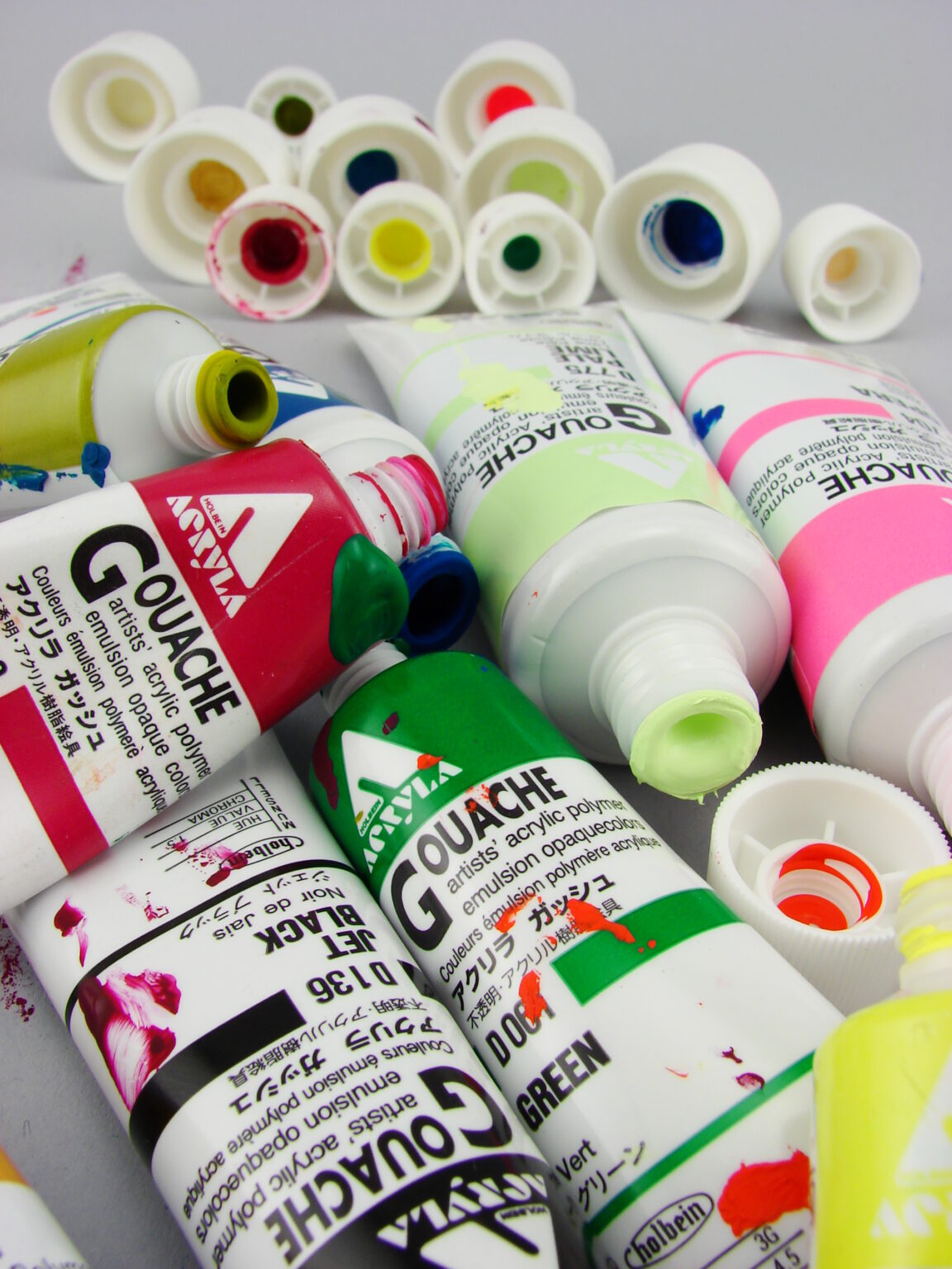 Holbein Acrylic Gouache 20ml túbur (margir litir)