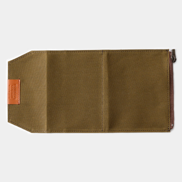 TF Traveler's Notebook Cotton Zipper Case Passport Size - OLIVE