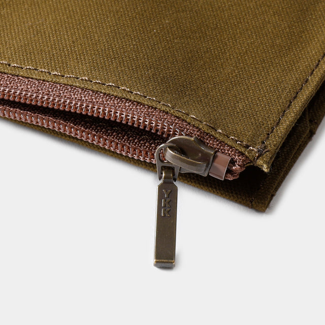TF Traveler's Notebook Cotton Zipper Case Passport Size - OLIVE