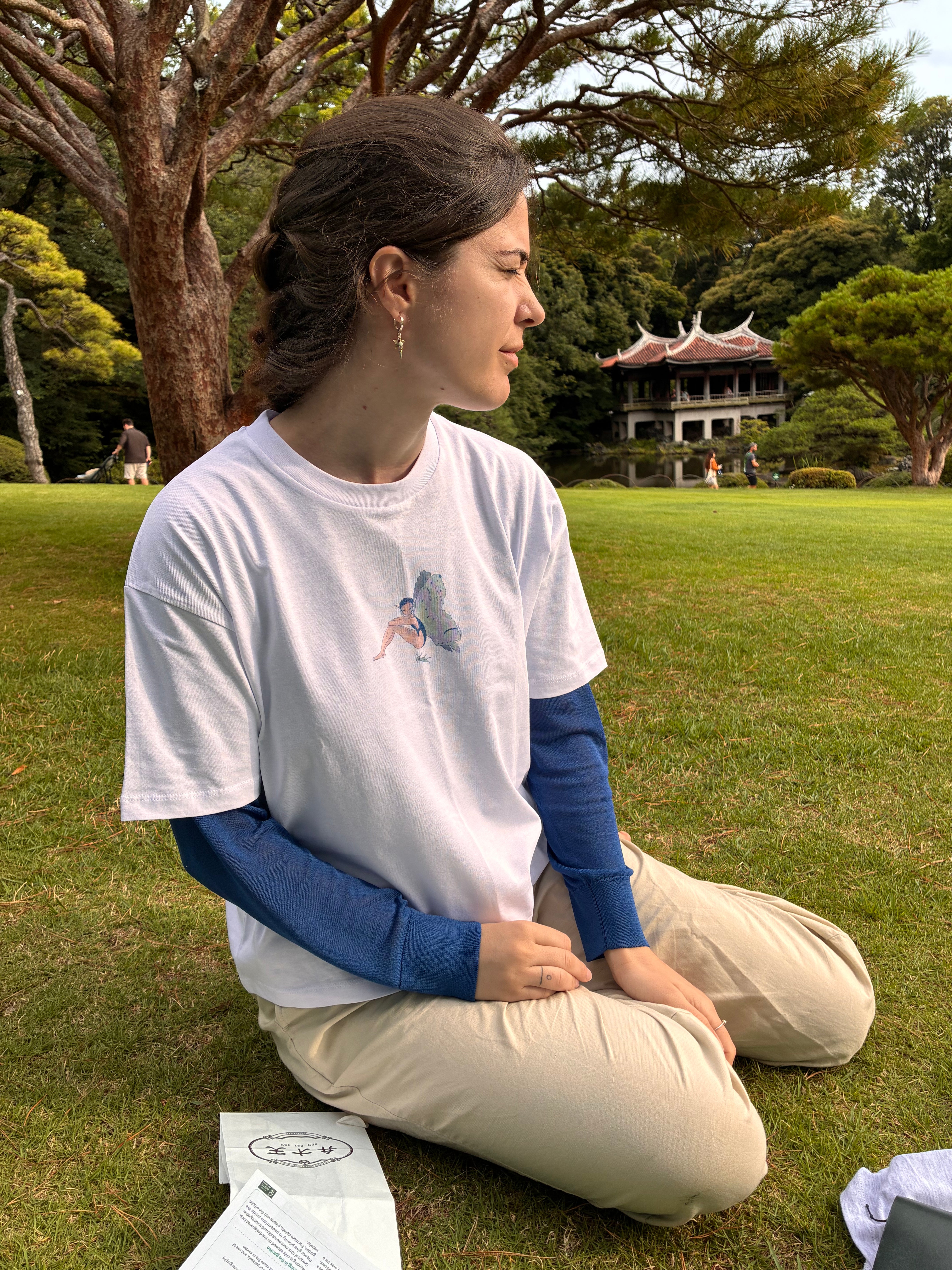 Mada Abreu bolur - Fairy sitting (white large)