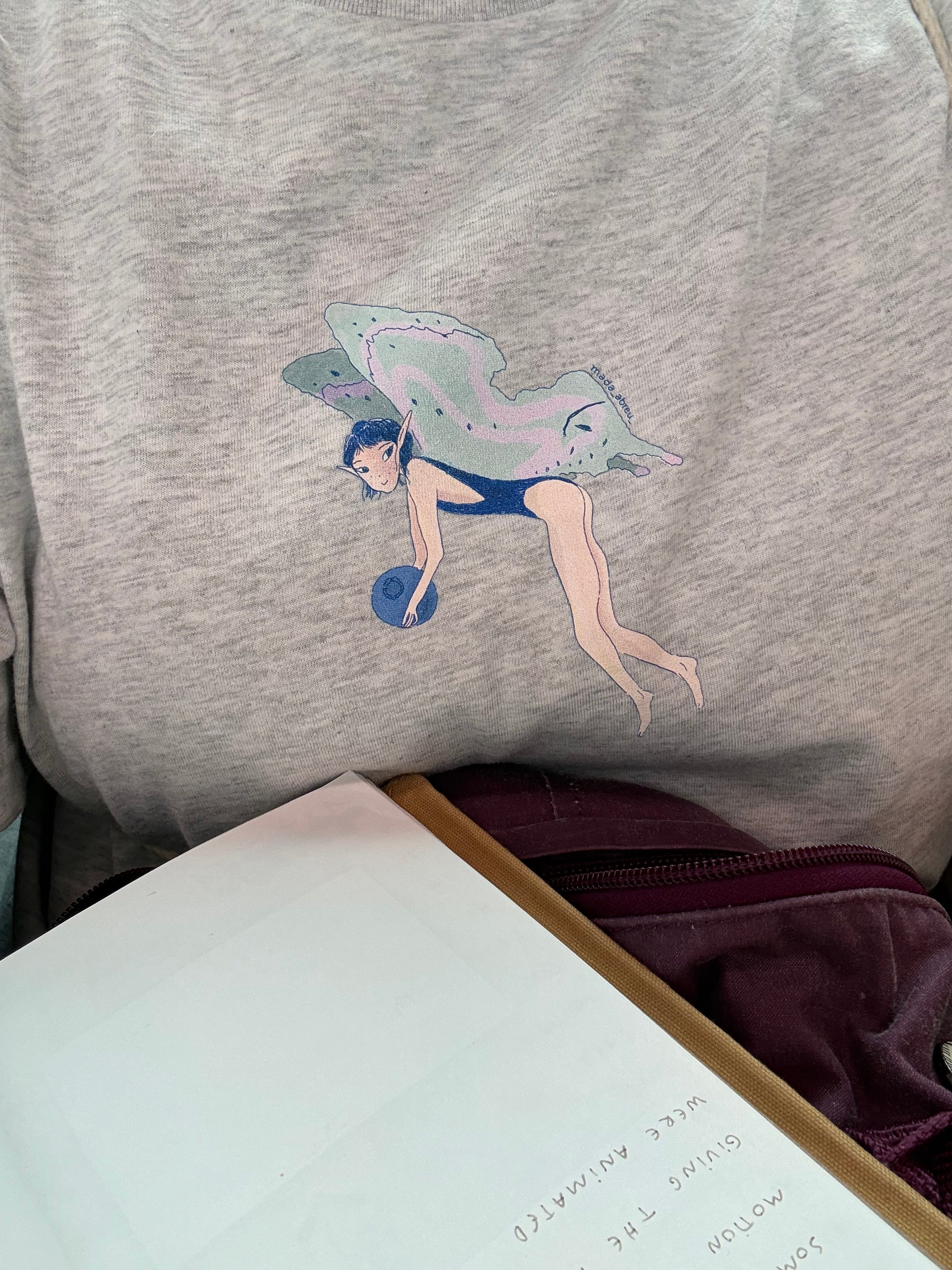 Mada Abreu bolur - Fairy flying (gray medium)