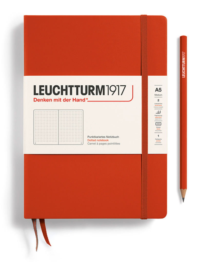 Leuchtturm1917 (A5) harðkápa með doppum - Fox Red