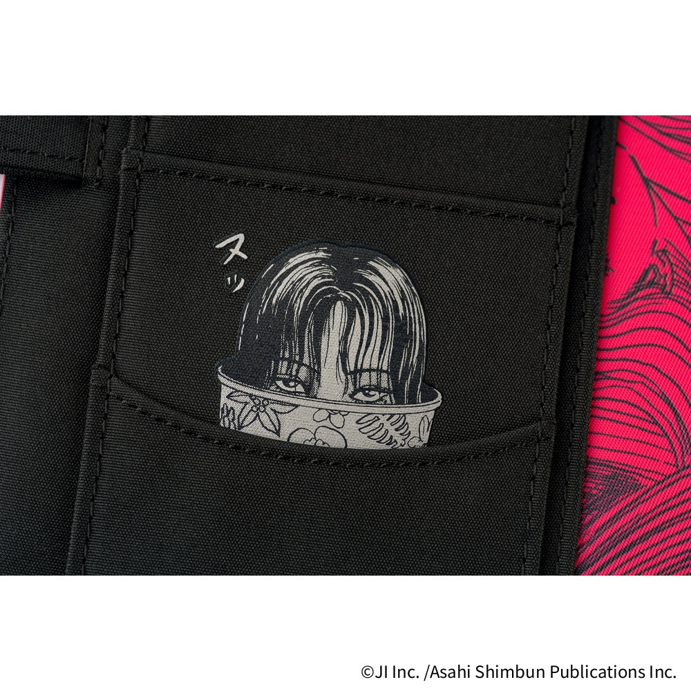 Junji Ito: Tomie - Knowing Smile [A6]