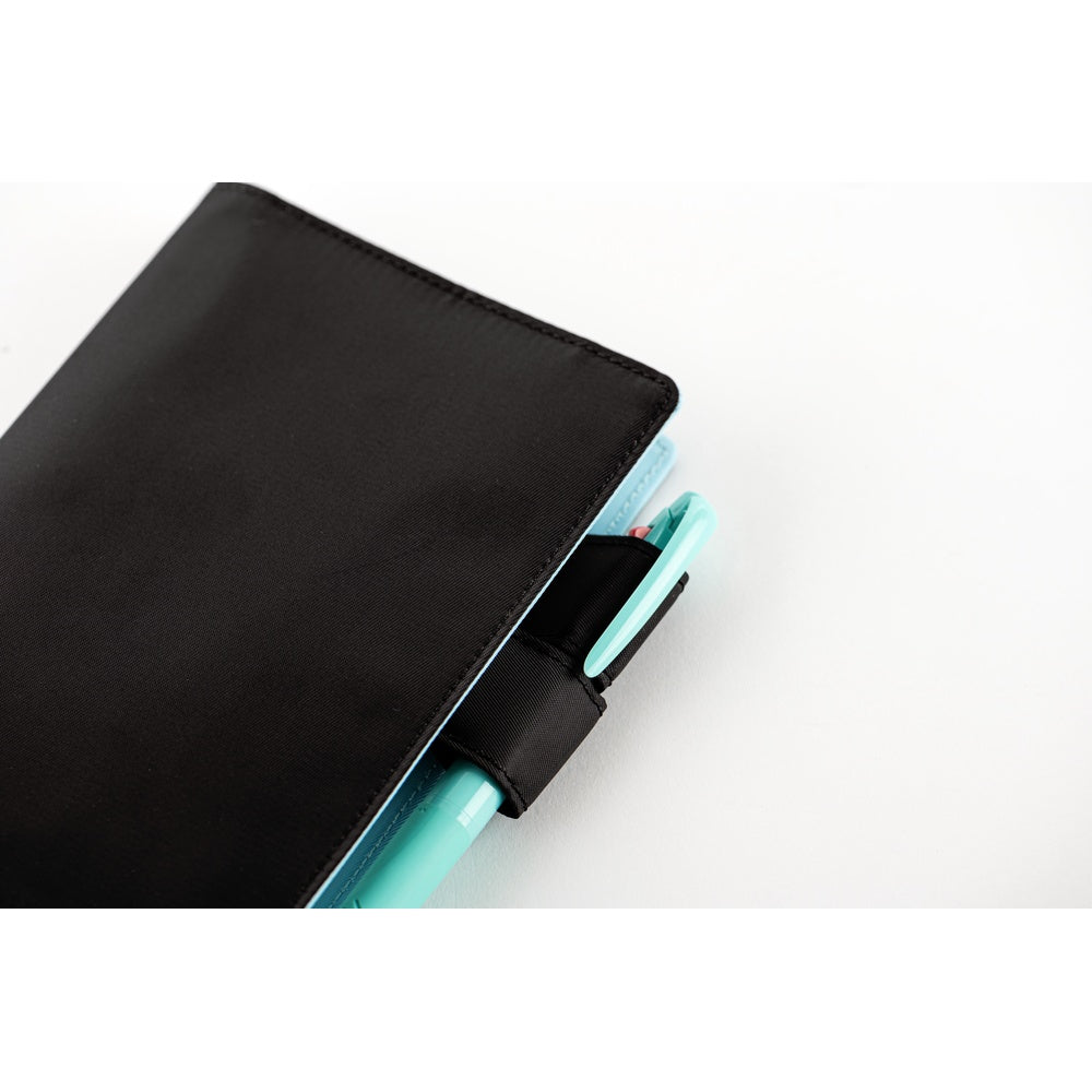 Colors: Black x Clear Blue [A6]