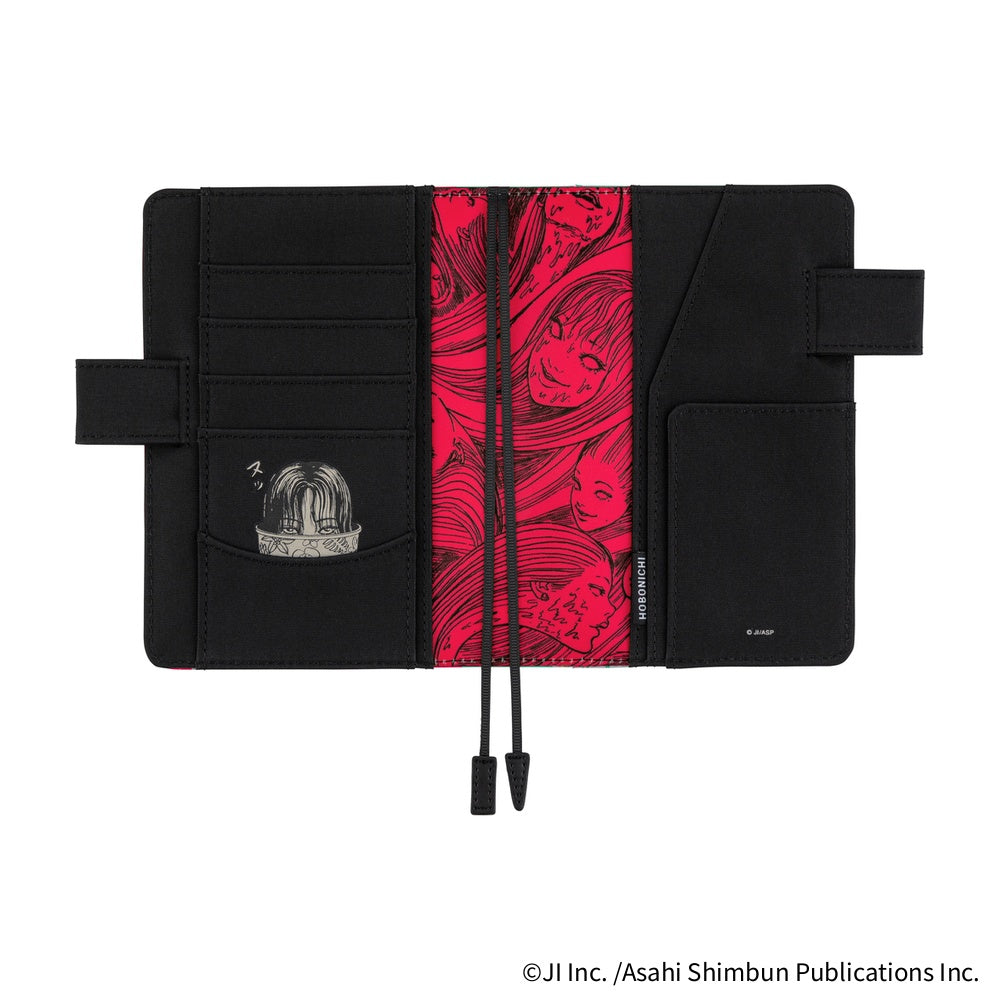 Junji Ito: Tomie - Knowing Smile [A6]