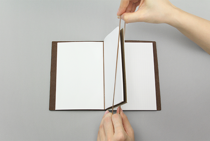 011 Passport Size - Connecting Rubber Band