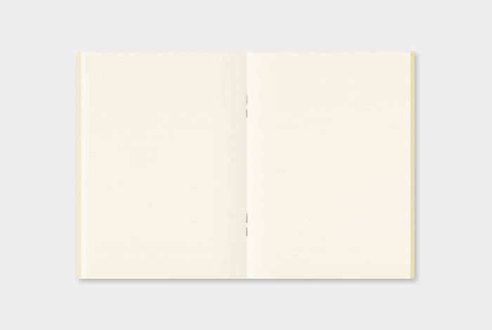 013 Passport Size - MD Paper Cream